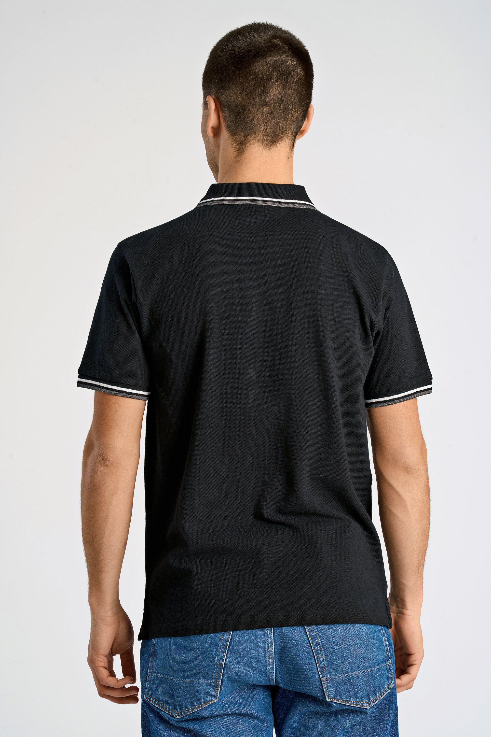Polo shirt w. zip neck