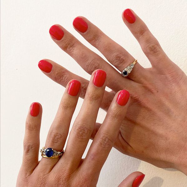 NAILBERRY Sacred Lotus