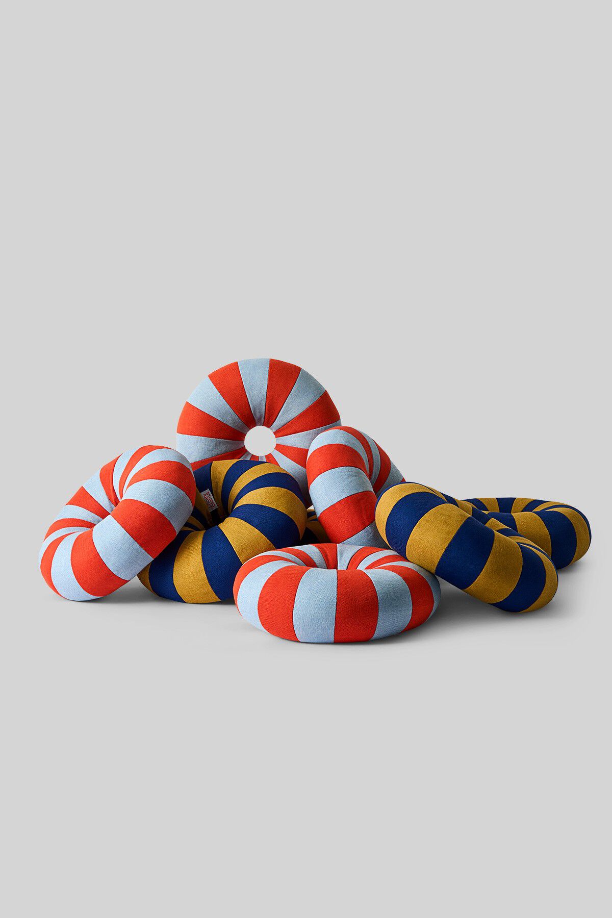 FLOAT PILLOW, BLUE/RED
