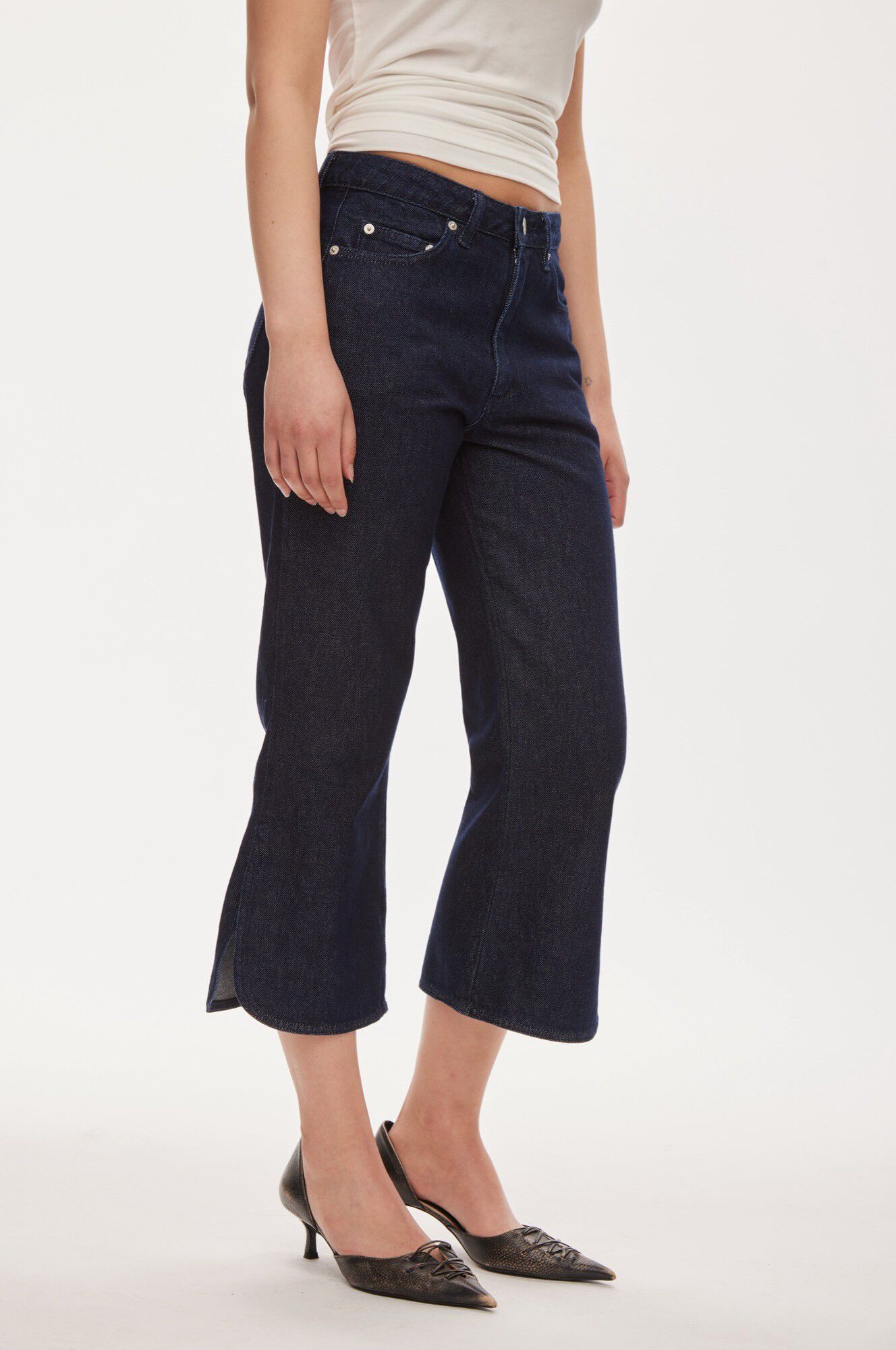 Split denim capri