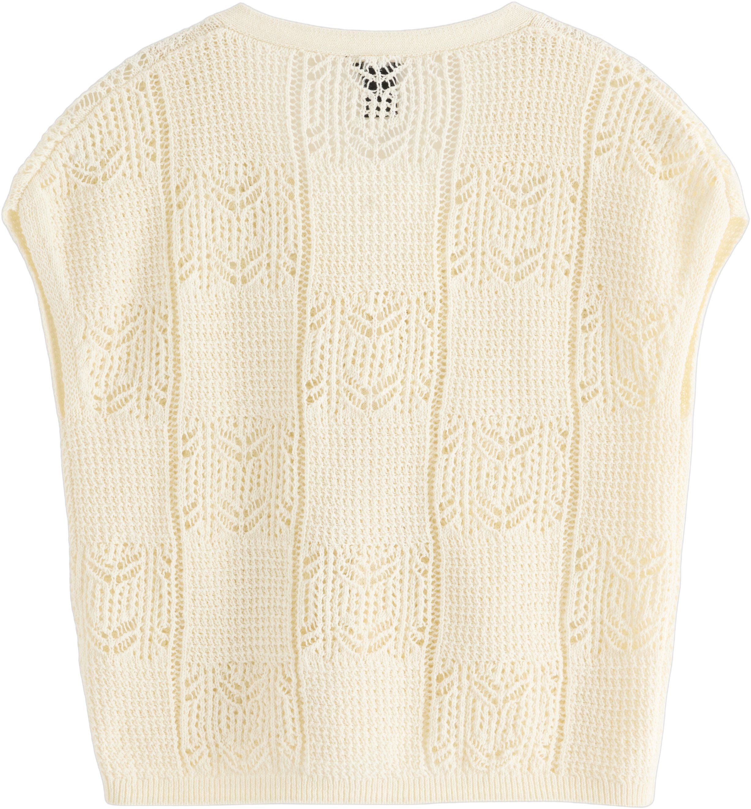 Pattern-knitted sleeveless cardigan