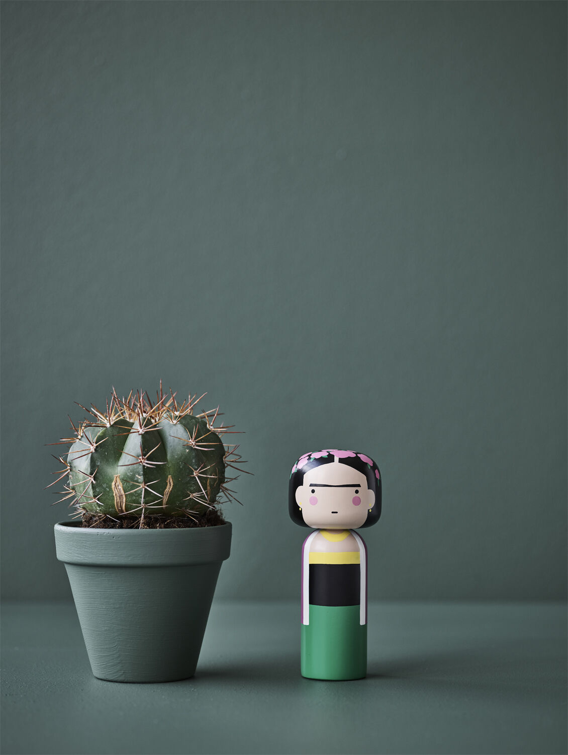 FRIDA h&aring;ndmalet Kokeshi