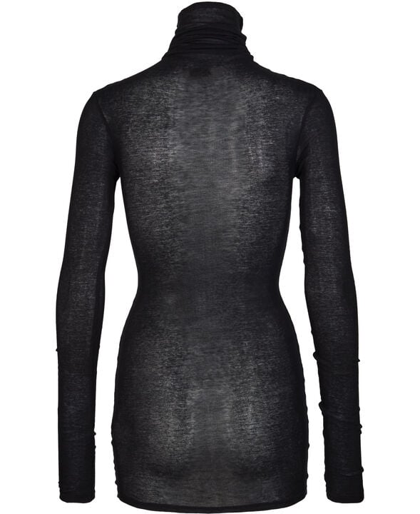 Turtleneck collar t-shirt