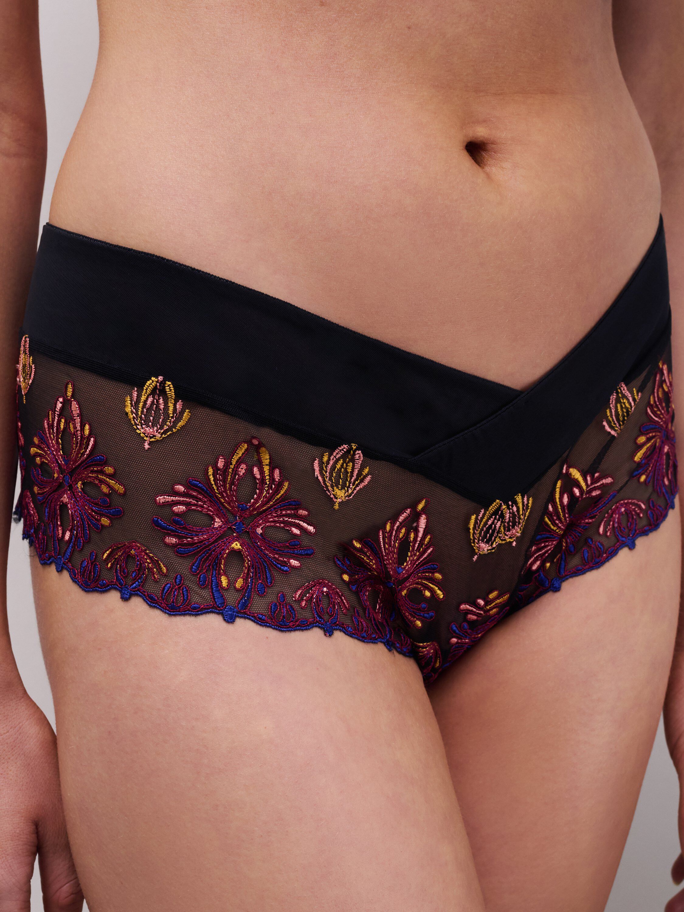 Champs Elys&eacute;es Shorty