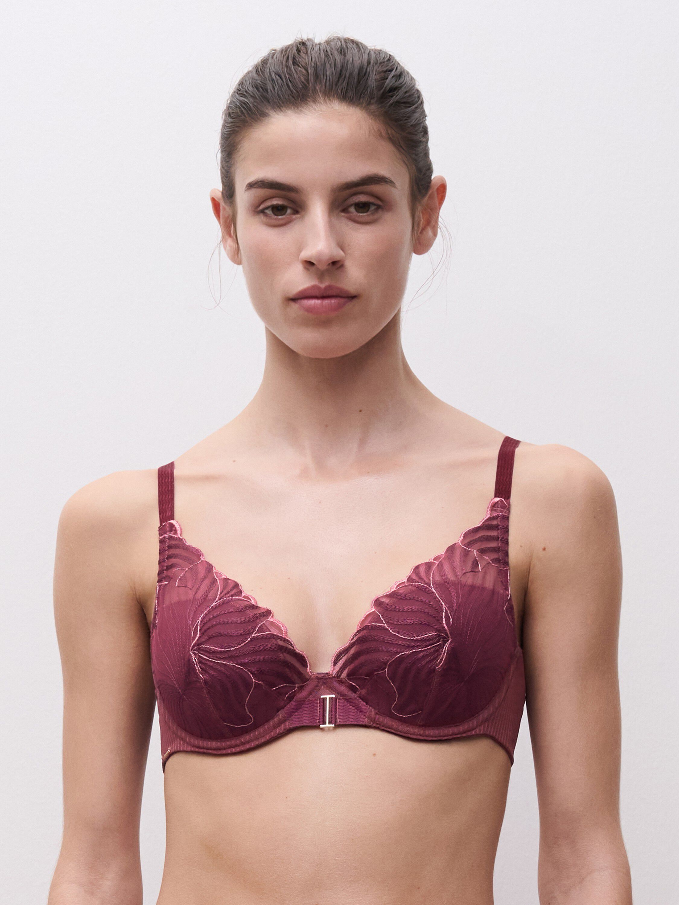 Legend Plunge Bra