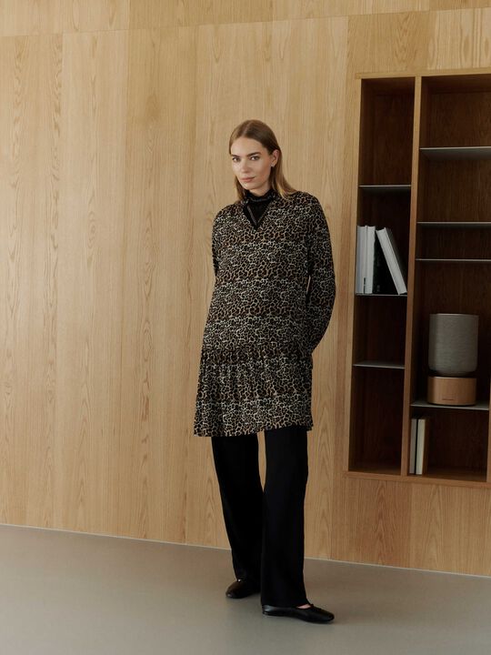 RWElif LS Short Dress