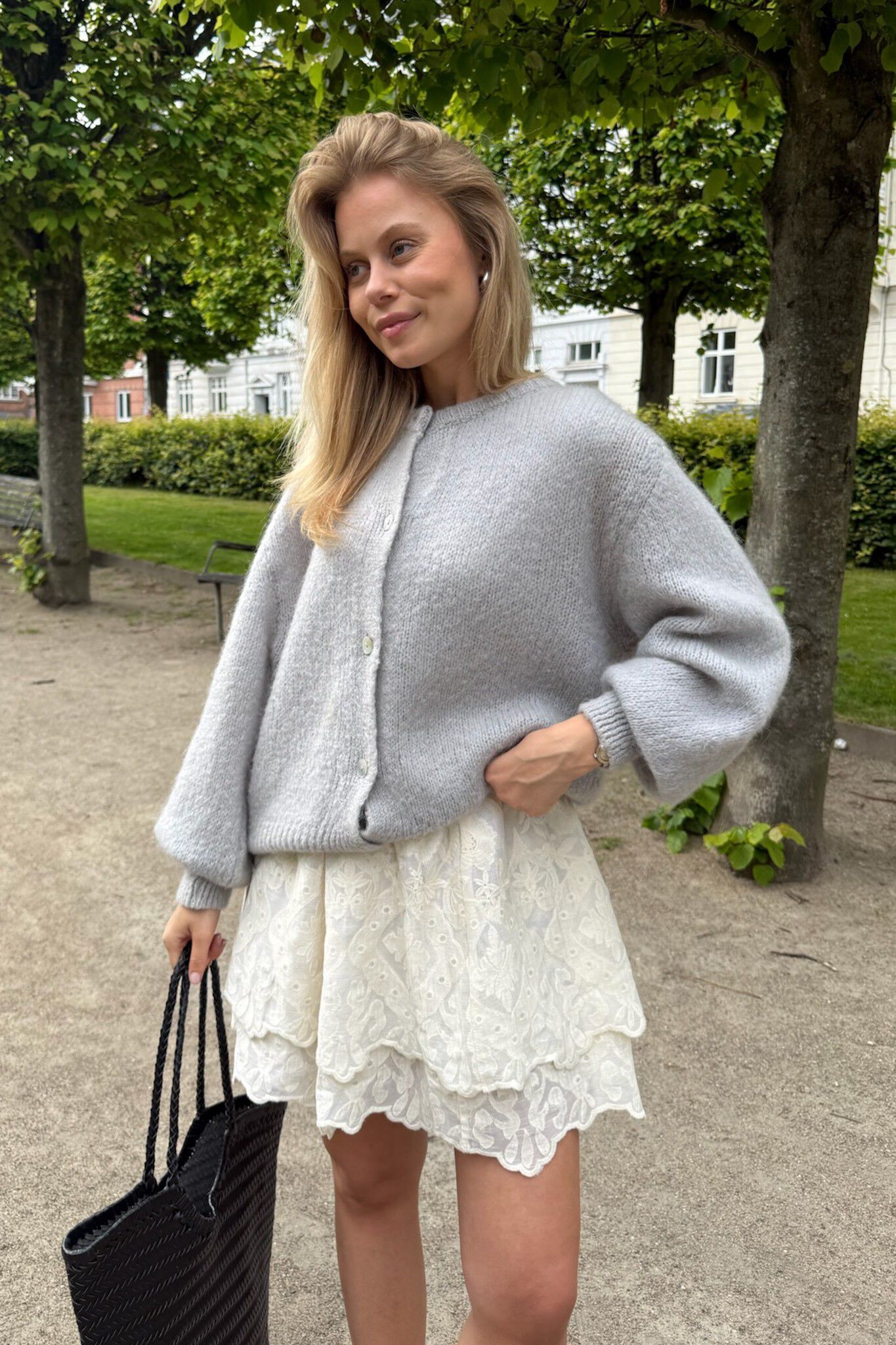 IdaIC Cardigan
