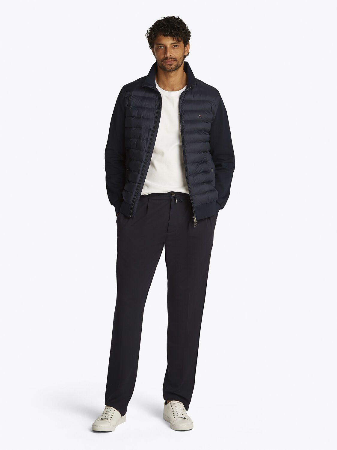 MIX MEDIA STAND CLLR