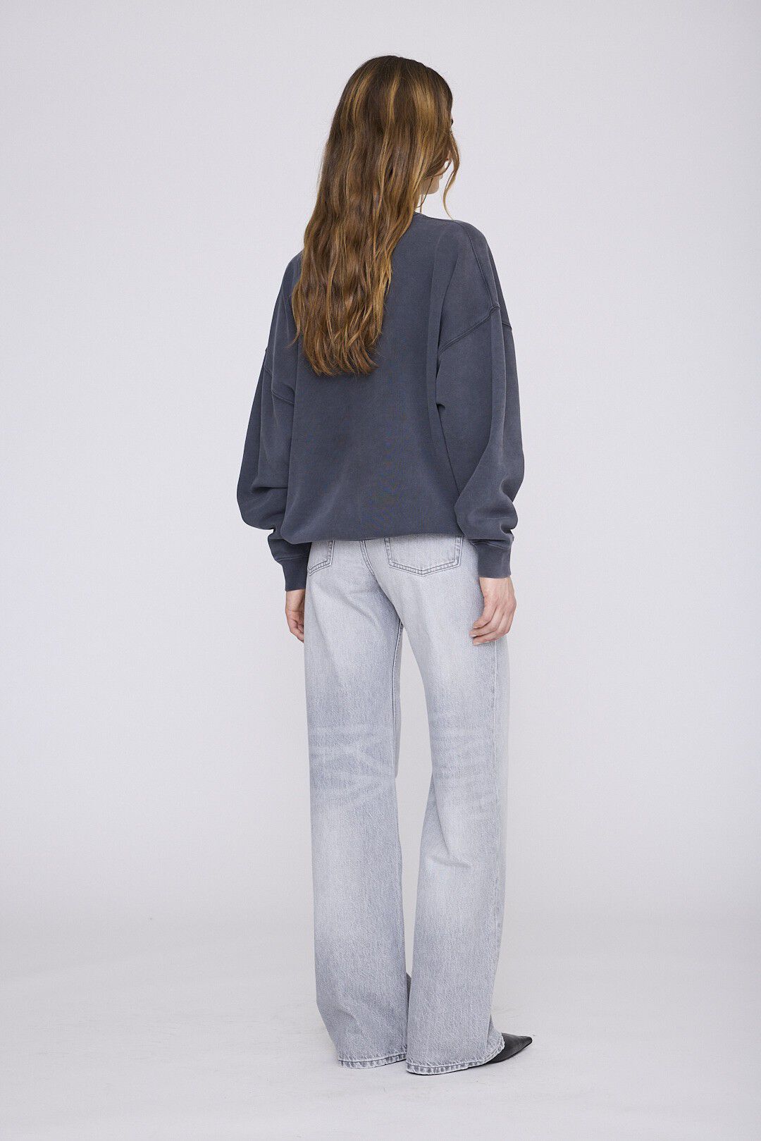 MILES SWEATSHIRT NEW CLASSIC - WASHED BLACK