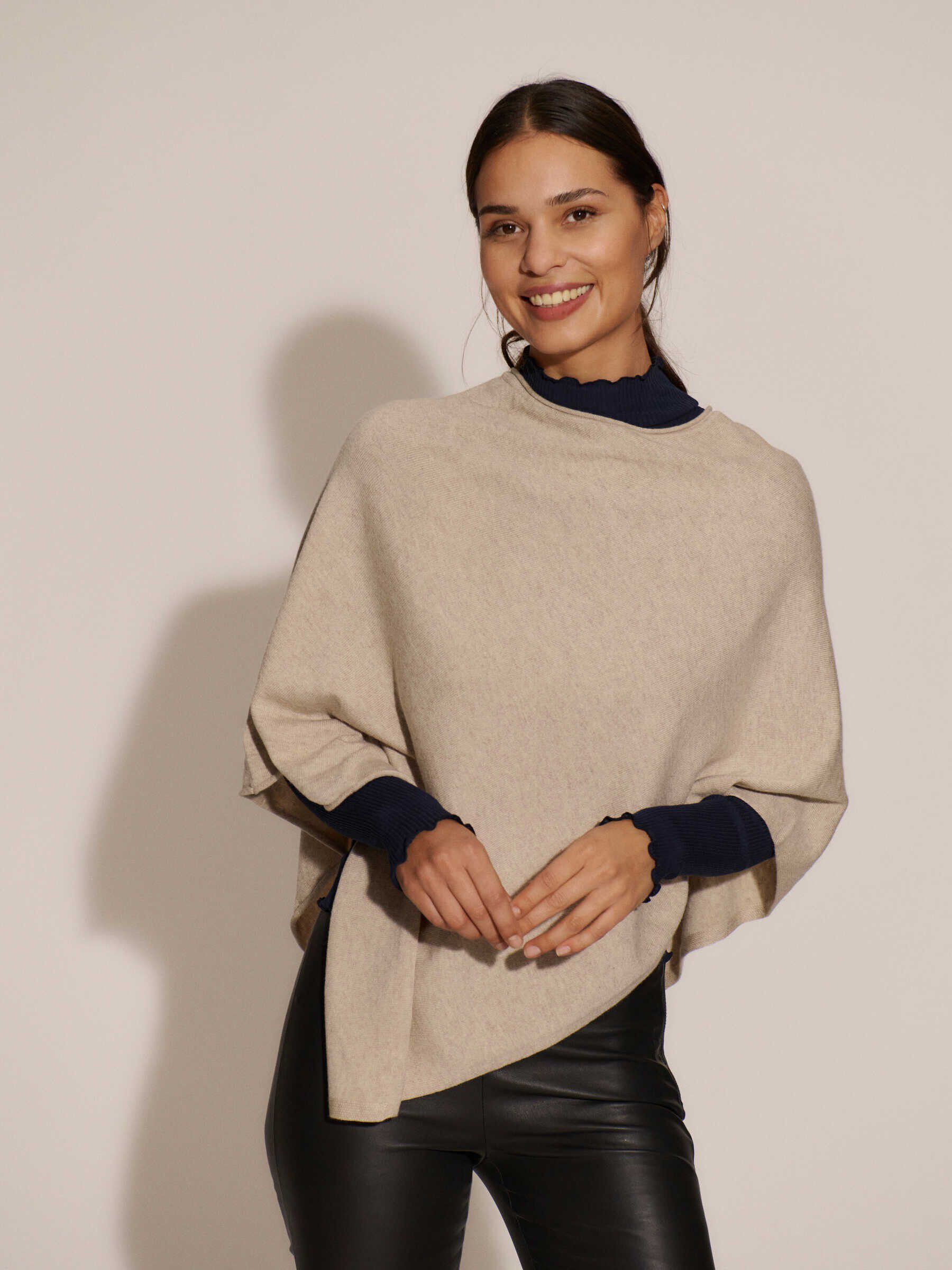 RMWSofia Wool Poncho