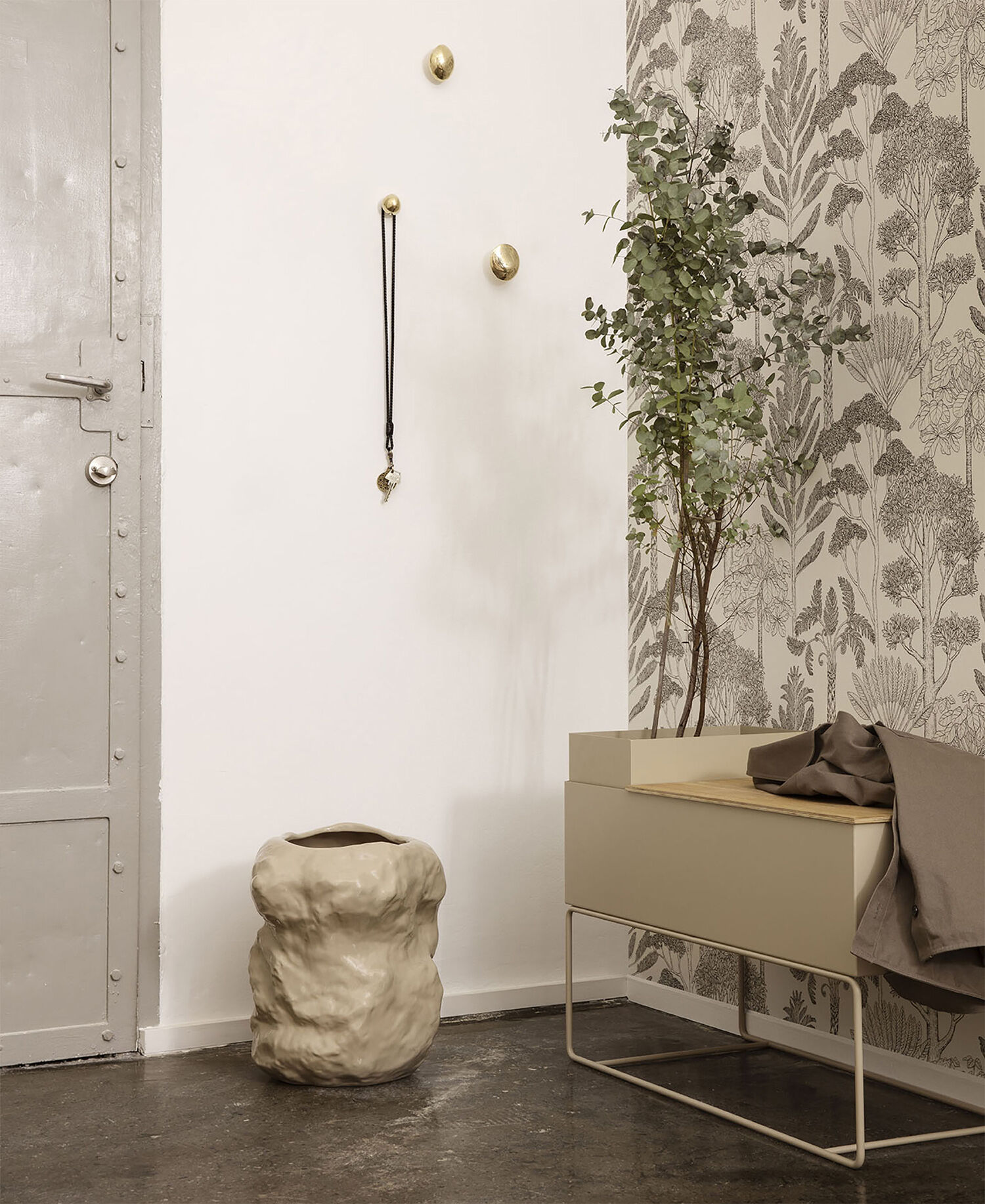 chanterelle hook - brass