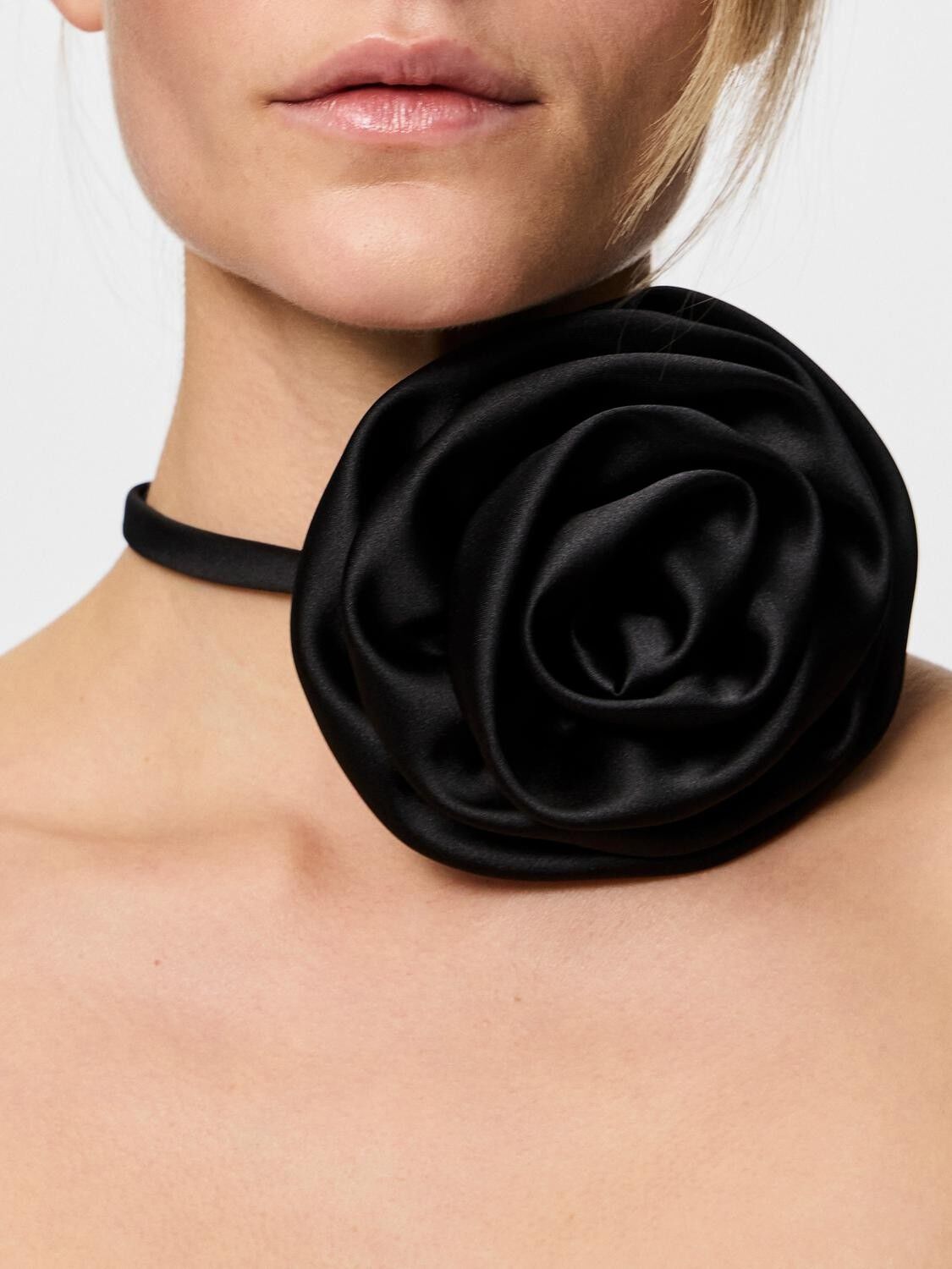 PCJULINE S CHOKER NECKLACE