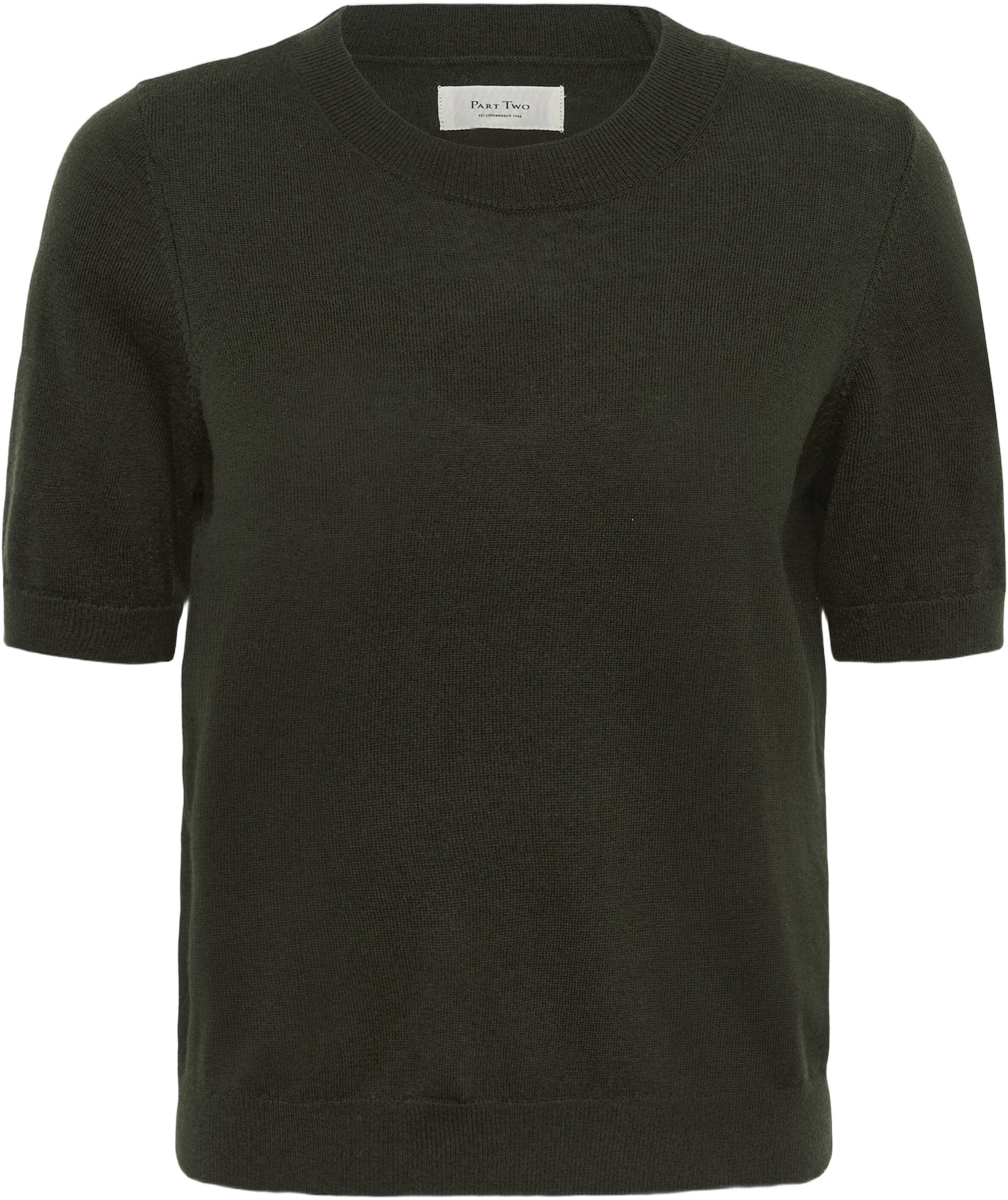 Kortermet strikkegenser